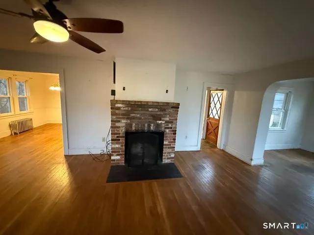 $389,900 | 216 Hayden Station Road, Windsor, CT 06095