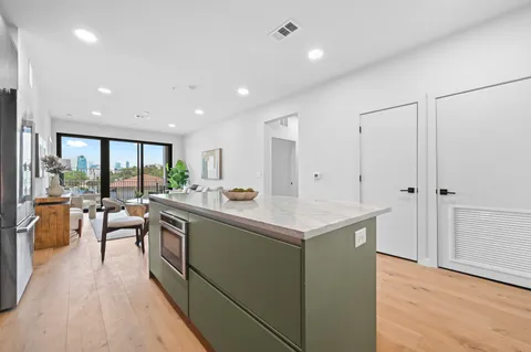 $729,700 | 2209 South 1st Street, Unit 209, Austin, TX 78704
