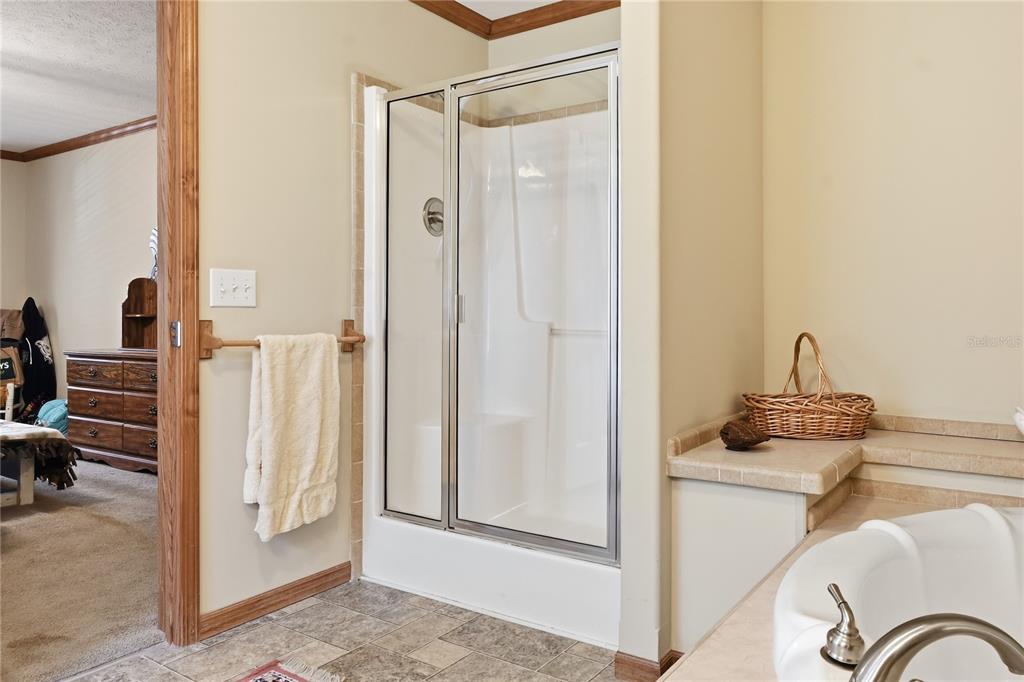 5809 Northwest 18th Terrace Bell, FL 32619 - Photo 12 of 23