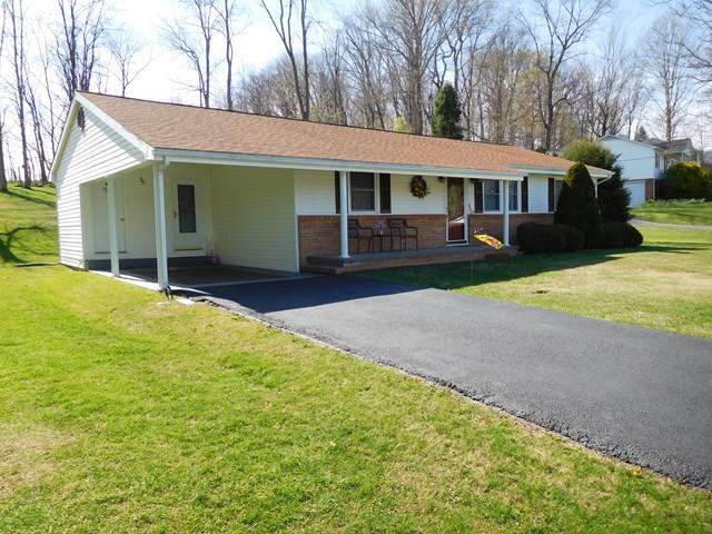 286 Fox Fire Road Max Meadows, VA 24360 - Photo 1 of 38 Gallery Image 1