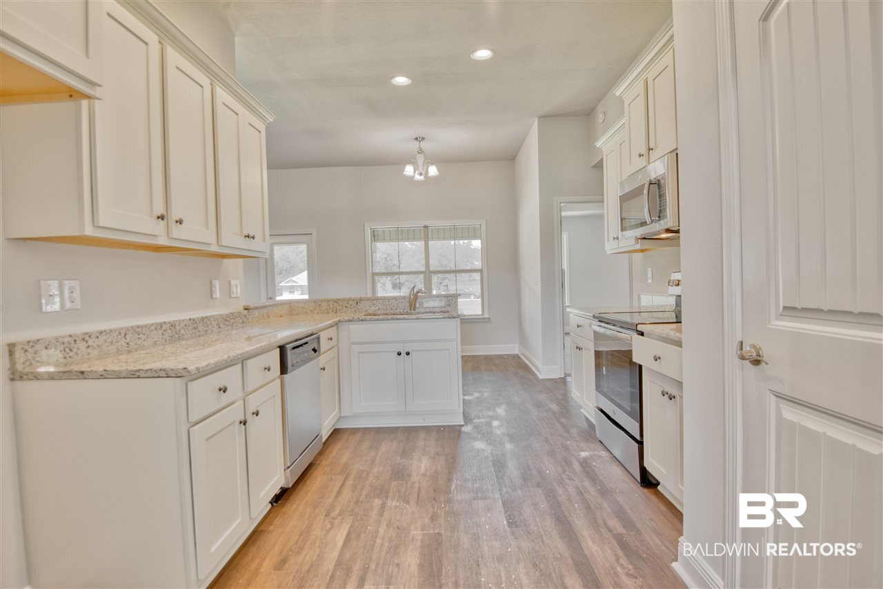2440 Cherrywood Drive Foley, AL 36535 - Photo 13 of 33