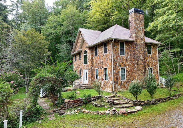3360 Turniptown Road Ellijay, GA 30536 - Photo 4 of 81 Gallery Image 4