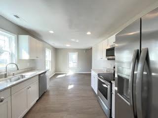 2611 Shull Road Northeast Roanoke, VA 24012 - Photo 6 of 21 12