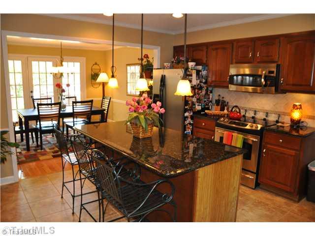 114 Deerfield Road King, NC 27021 - Photo 4 of 16 Kitchen.