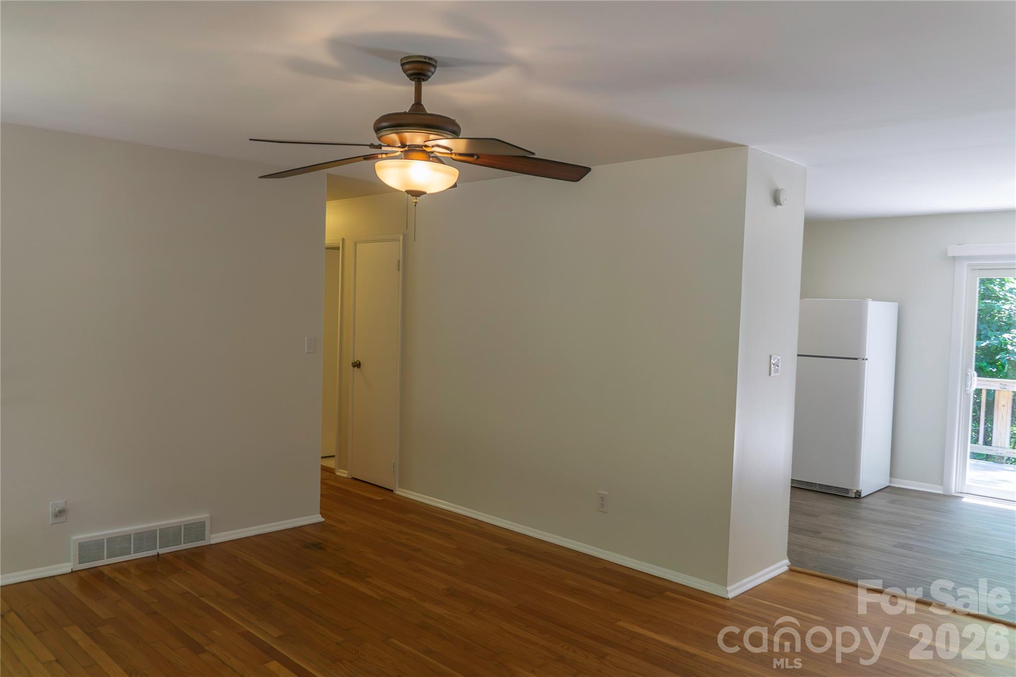 354 Brevard Road Asheville, NC 28806 - Photo 5 of 14