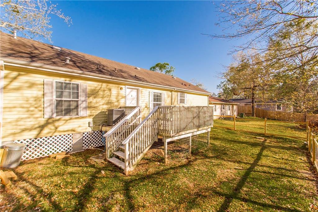 10034 Elm Street Springfield, LA 70462 - Photo 3 of 36