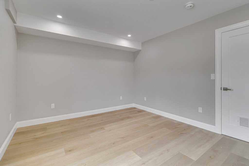 192 Main Street, Unit D Medway, MA 02053 - Photo 29 of 39 a view of room