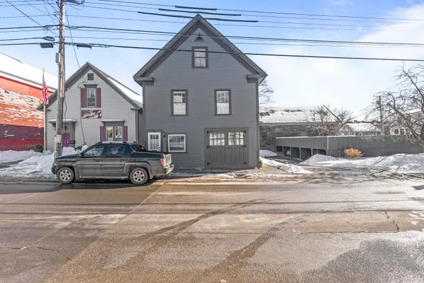 $187,300 | 116 2nd Street, Unit 3, Hallowell, ME 04347