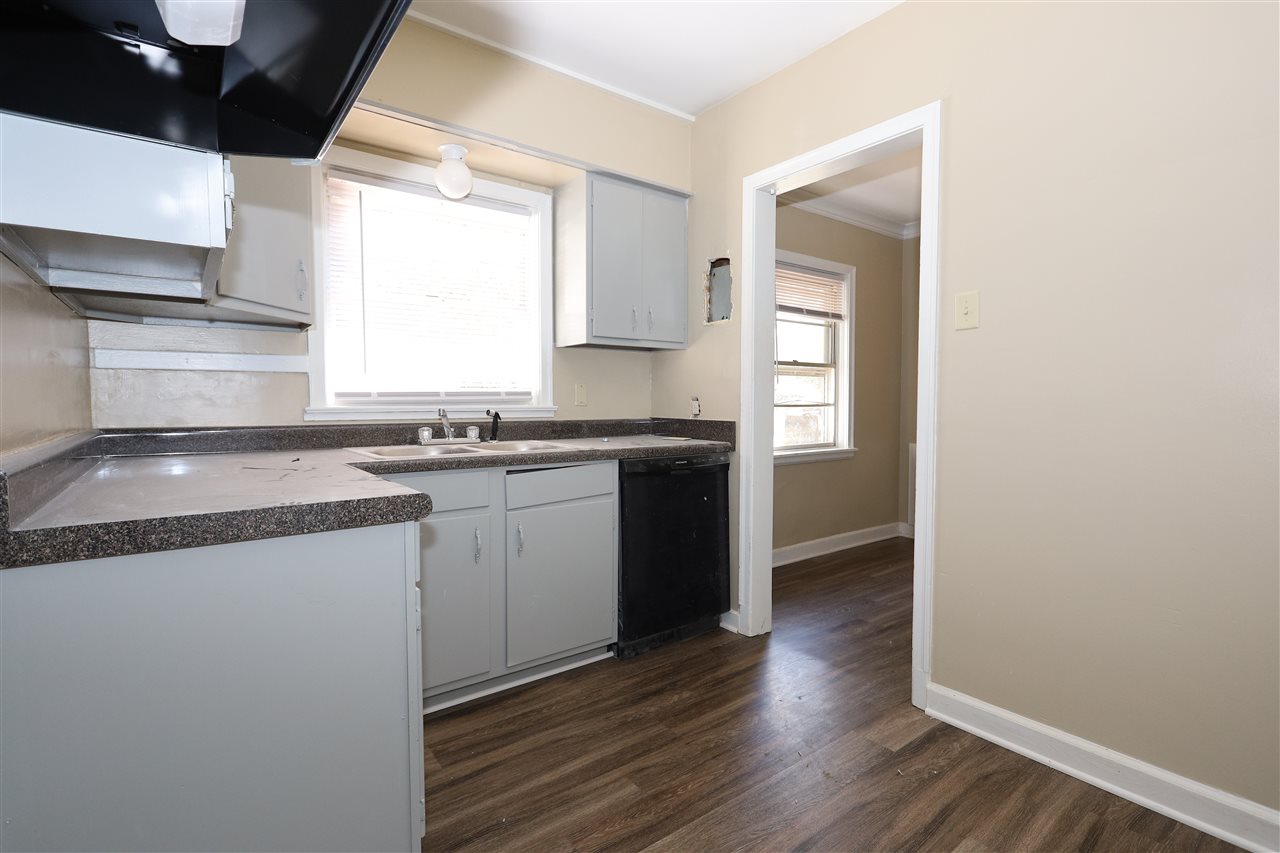 1040 Railton Road Memphis, TN 38111 - Photo 4 of 10