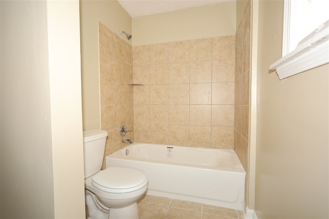 1040 Railton Road Memphis, TN 38111 - Photo 6 of 10