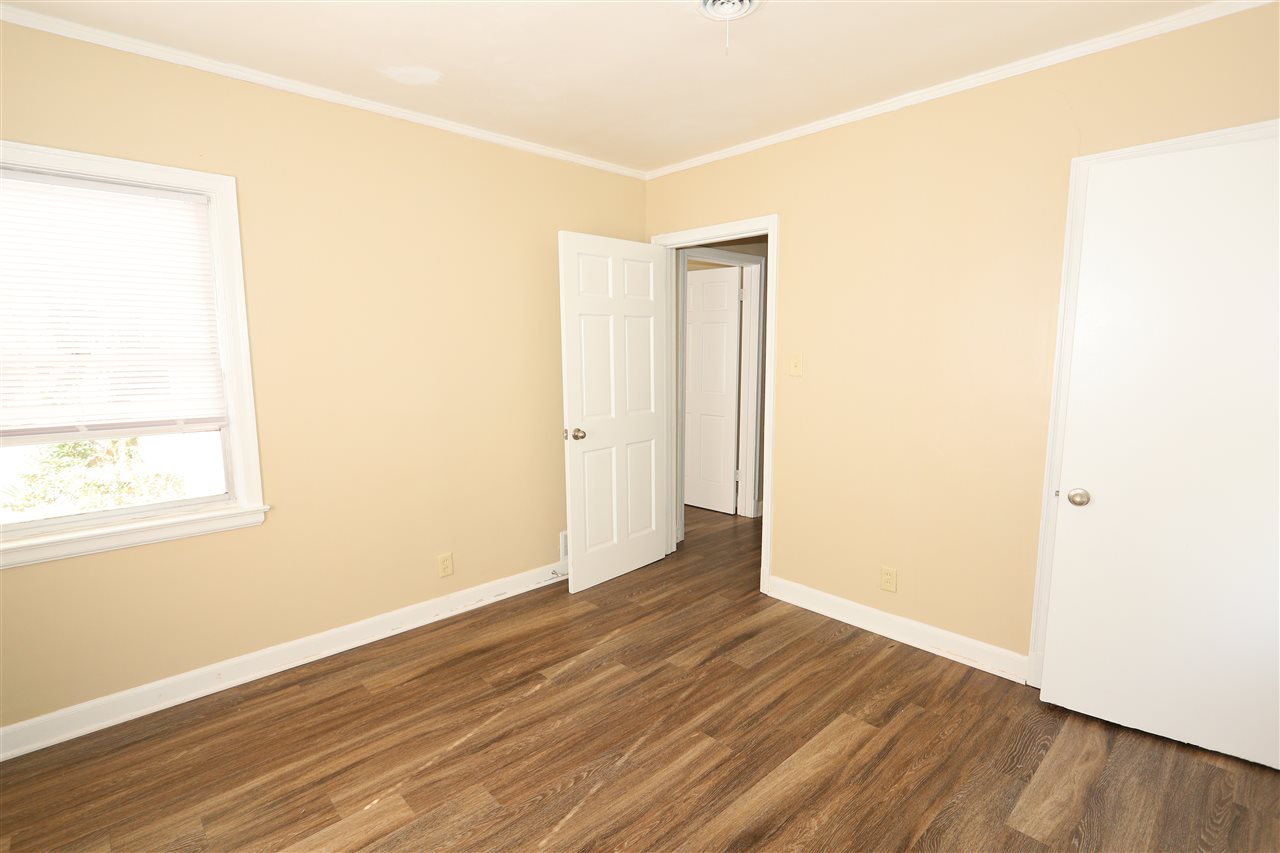 1040 Railton Road Memphis, TN 38111 - Photo 9 of 10
