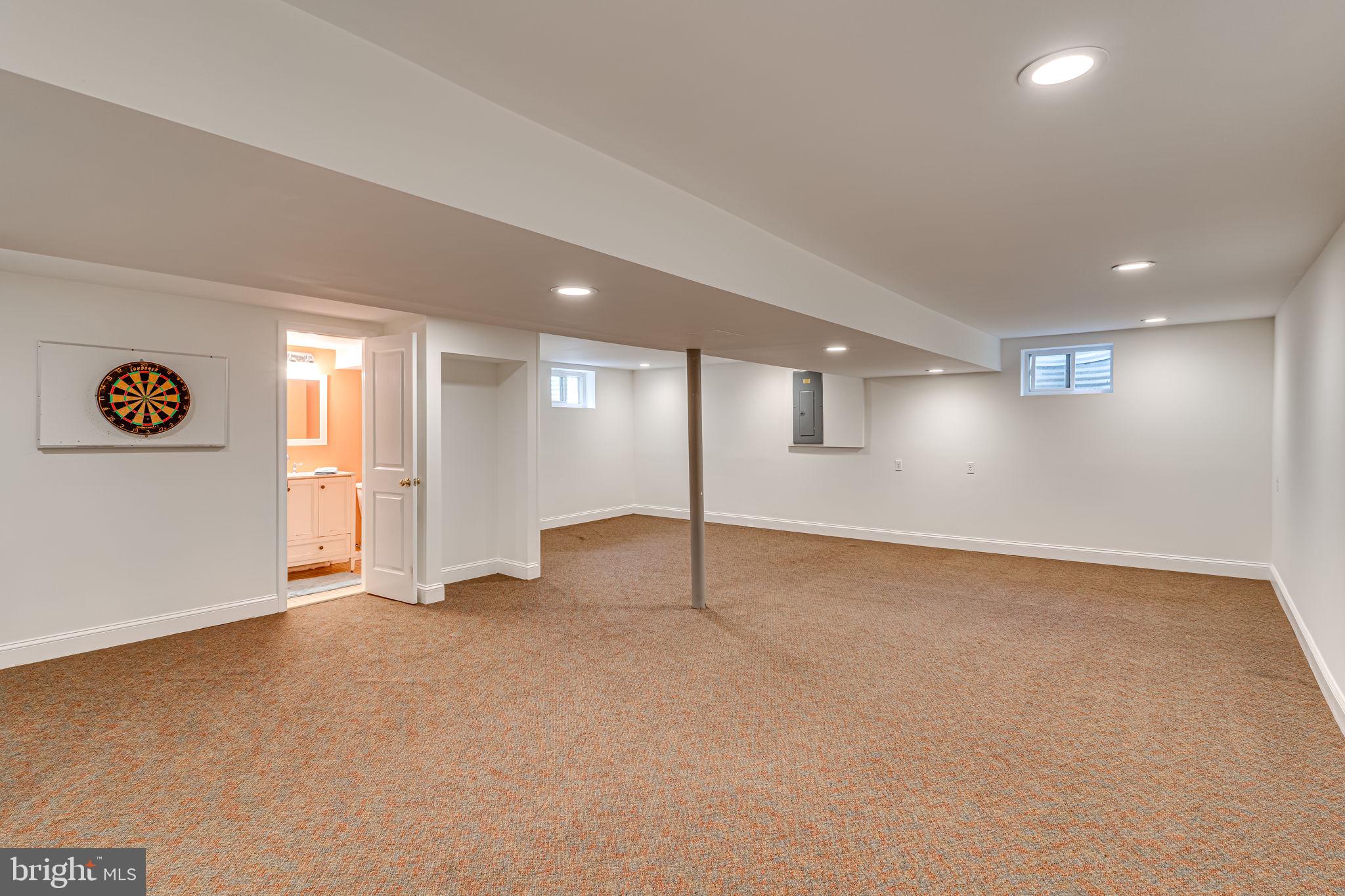 11602 Highview Avenue Silver Spring, MD 20902 - Photo 28 of 39