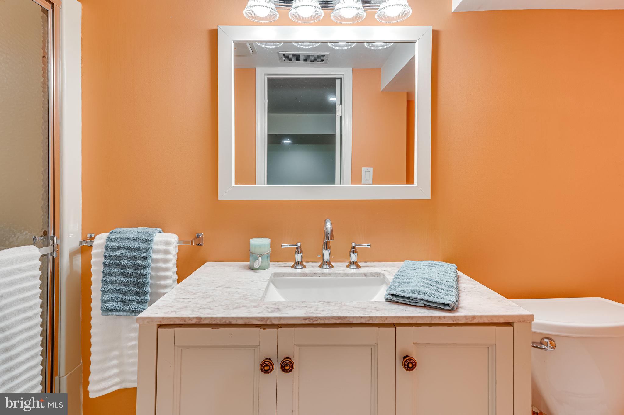 11602 Highview Avenue Silver Spring, MD 20902 - Photo 33 of 39