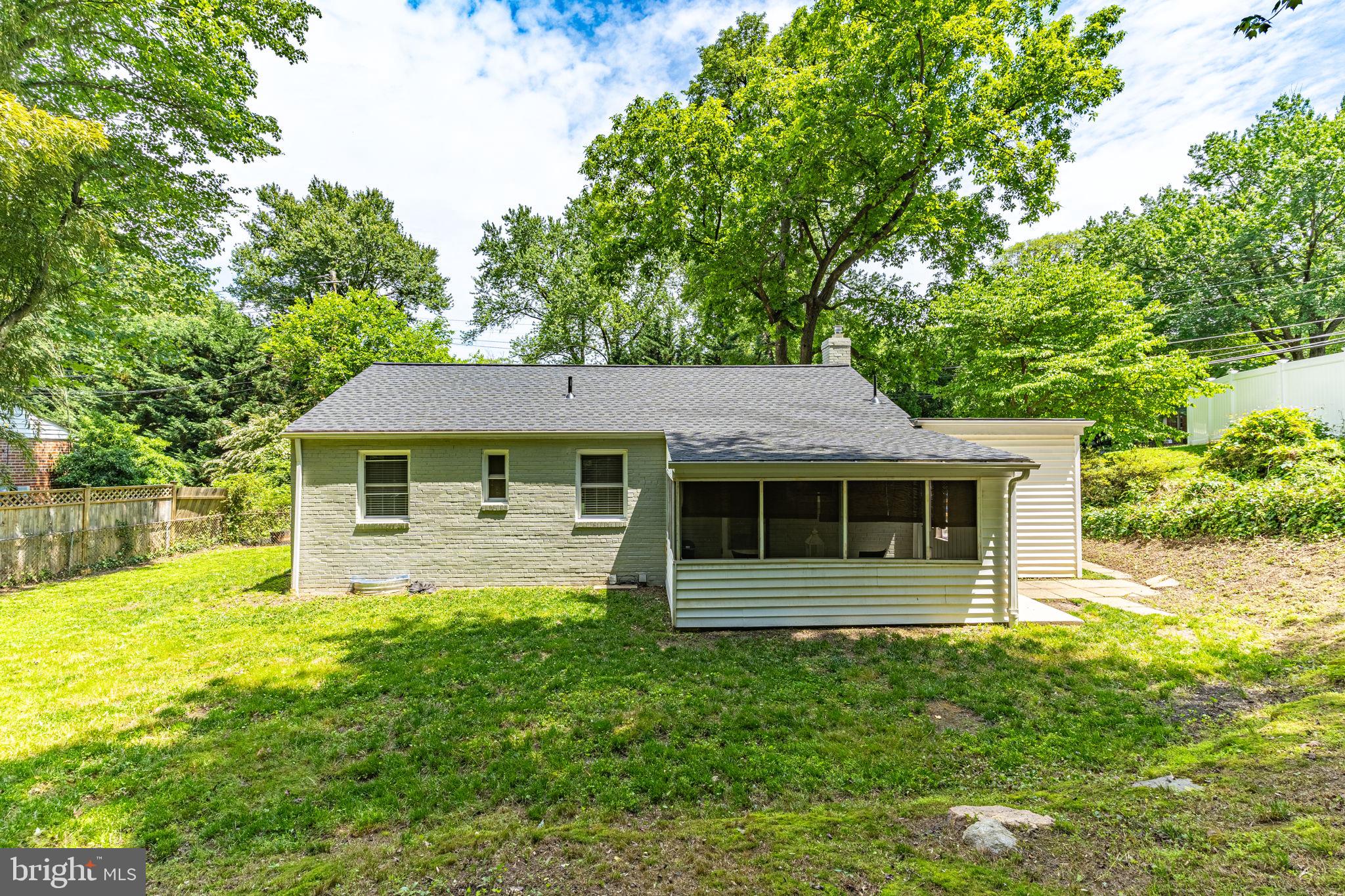 11602 Highview Avenue Silver Spring, MD 20902 - Photo 37 of 39