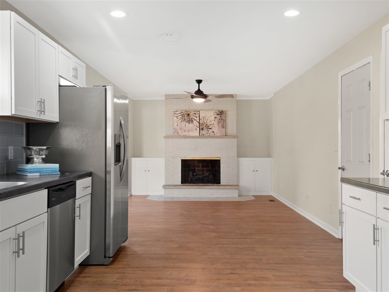 11604 Coverdale Road Fort Wayne, IN 46809 - Photo 12 of 36