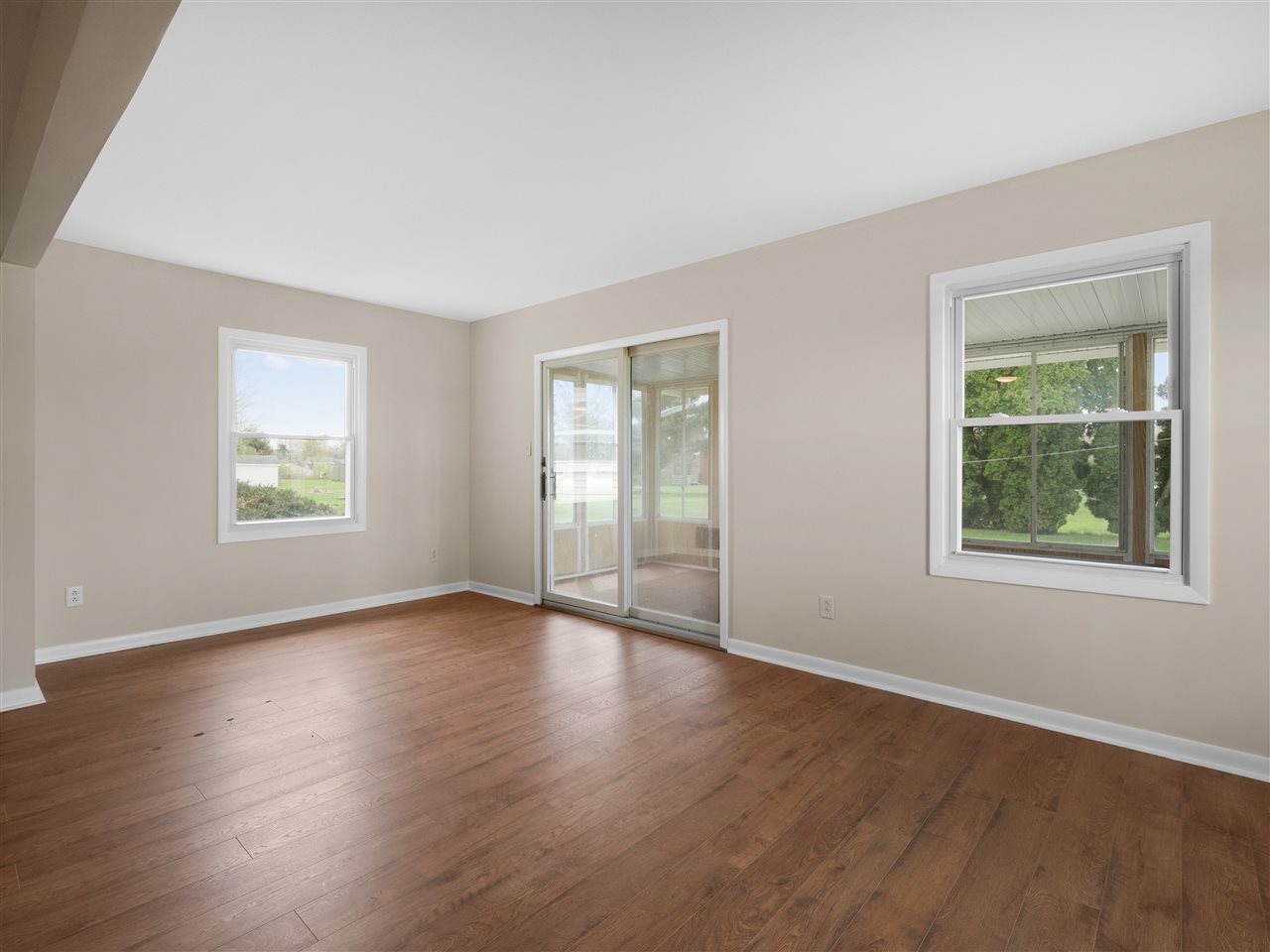 11604 Coverdale Road Fort Wayne, IN 46809 - Photo 16 of 36