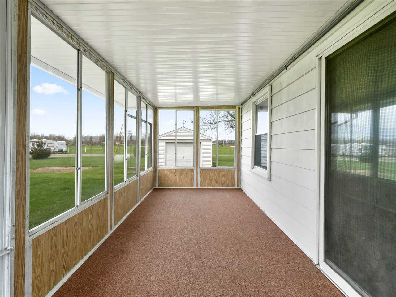 11604 Coverdale Road Fort Wayne, IN 46809 - Photo 19 of 36
