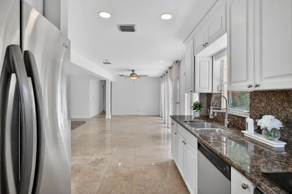 $6,500 | 2808 Northeast 22nd Street, Fort Lauderdale, FL 33305