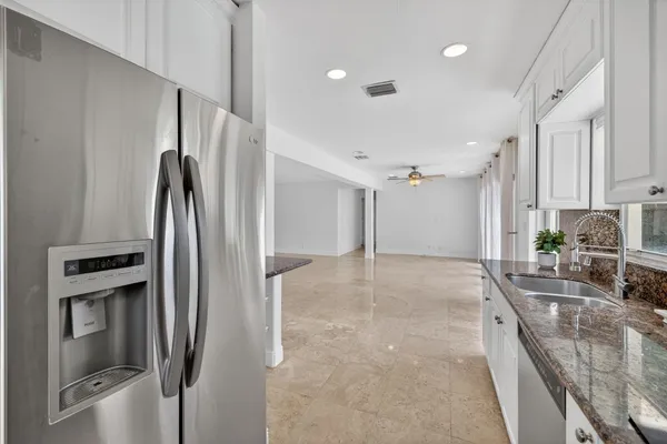 $6,500 | 2808 Northeast 22nd Street, Fort Lauderdale, FL 33305