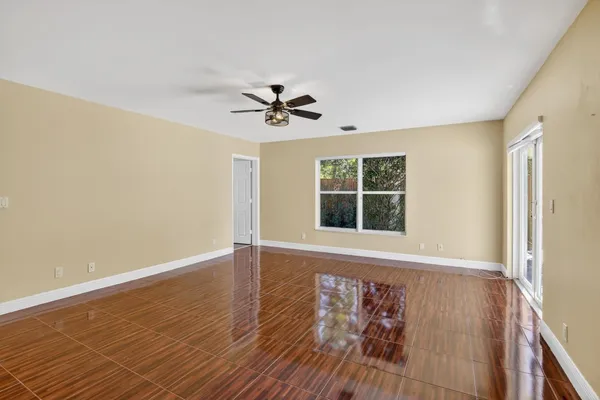 $6,500 | 2808 Northeast 22nd Street, Fort Lauderdale, FL 33305