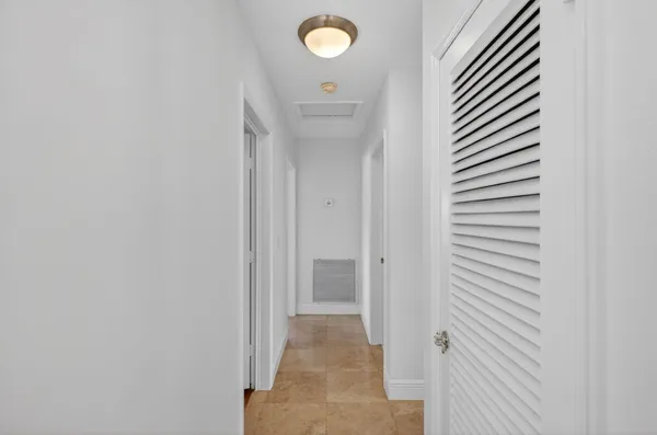 $6,500 | 2808 Northeast 22nd Street, Fort Lauderdale, FL 33305