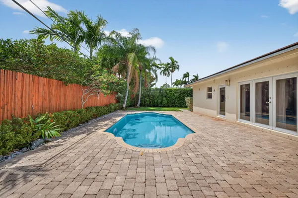 $6,500 | 2808 Northeast 22nd Street, Fort Lauderdale, FL 33305