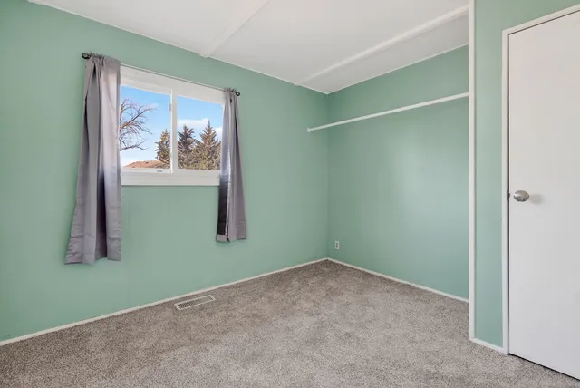 $219,000 | 1429 Water Street, Morris, IL 60450