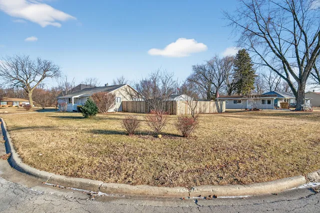 $219,000 | 1429 Water Street, Morris, IL 60450