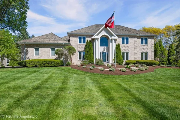 $1,150,000 | 1507 Guthrie Drive, Inverness, IL 60067