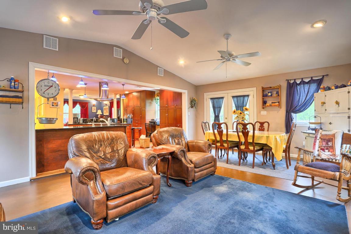 238 Zartman Mill Road Lititz, PA 17543 - Photo 5 of 14