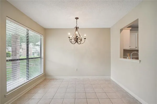 $1,850 | 207 Pineridge Court, Mandeville, LA 70448