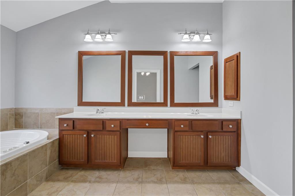 3345 Regent Place Southwest Atlanta, GA 30311 - Photo 13 of 23