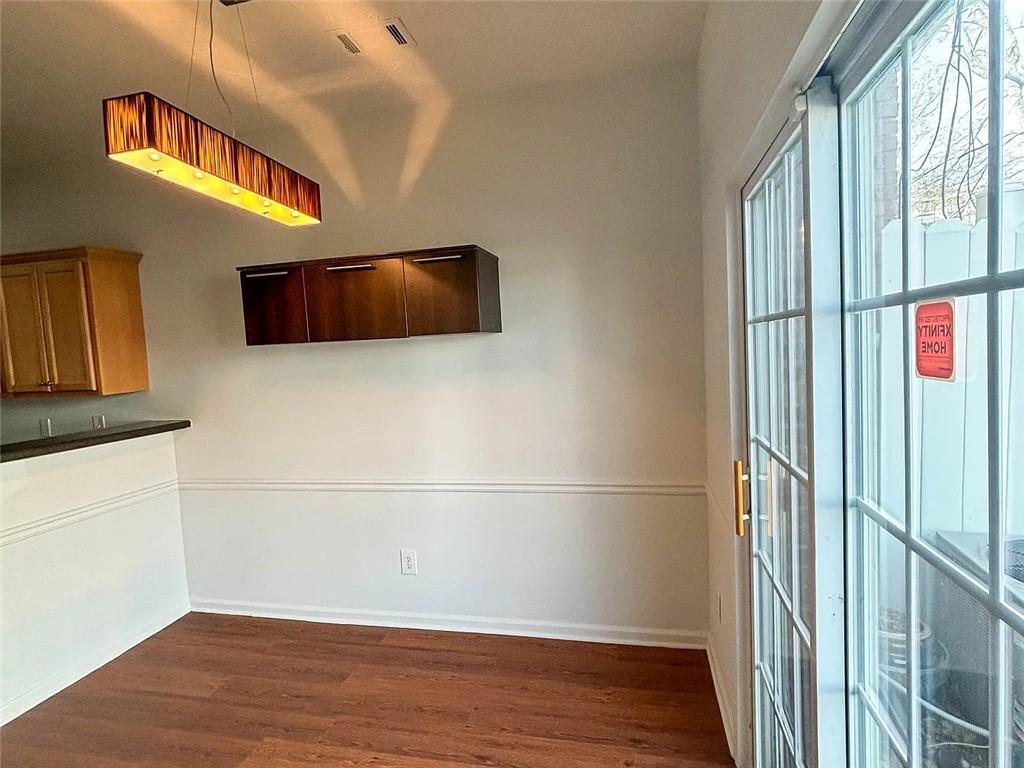 1493 Ashley Way Atlanta, GA 30344 - Photo 7 of 10 a view of an empty room