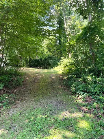 $79,900 | 49 Babcock Tavern Road, Ware, MA 01082