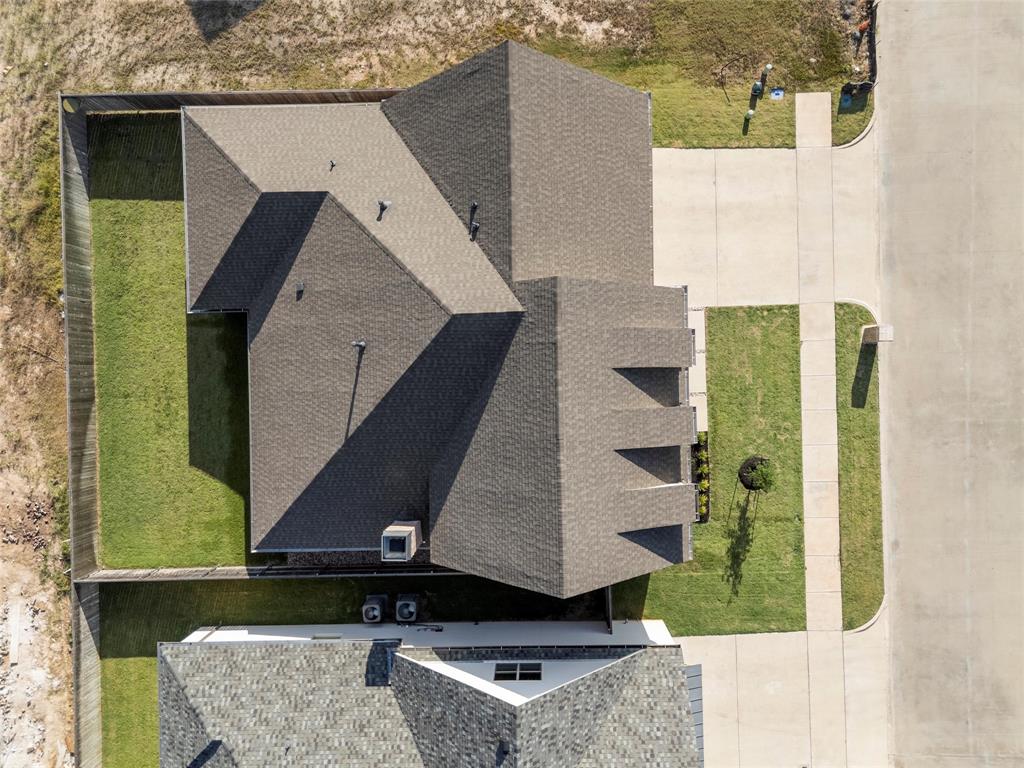 12014 Kenai Circle Woodway, TX 76712 - Photo 36 of 39 a view of roof