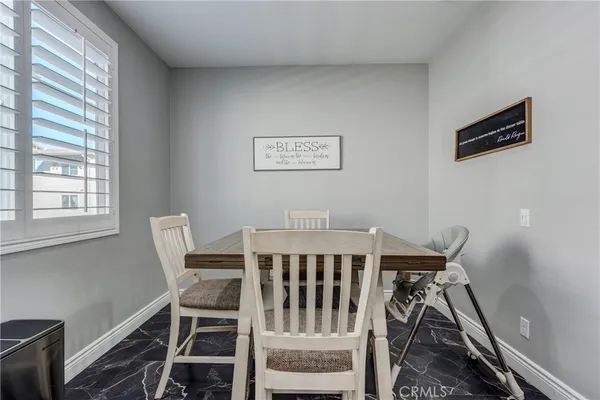 $575,000 | 625 Savi Drive, Unit 102, Corona, CA 92878