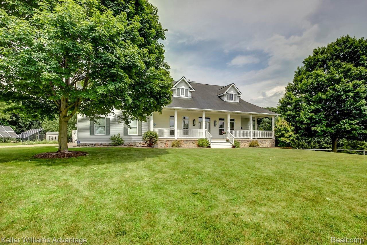4558 Vines Road Howell, MI 48843 - Photo 43 of 46 Outstanding curb appeal!