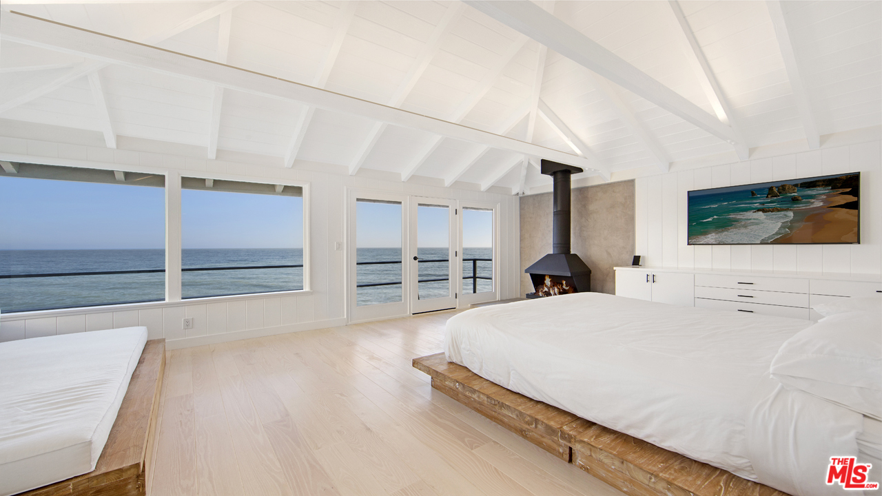 21818 Pacific Coast Highway Malibu, CA 90265 - Photo 25 of 42