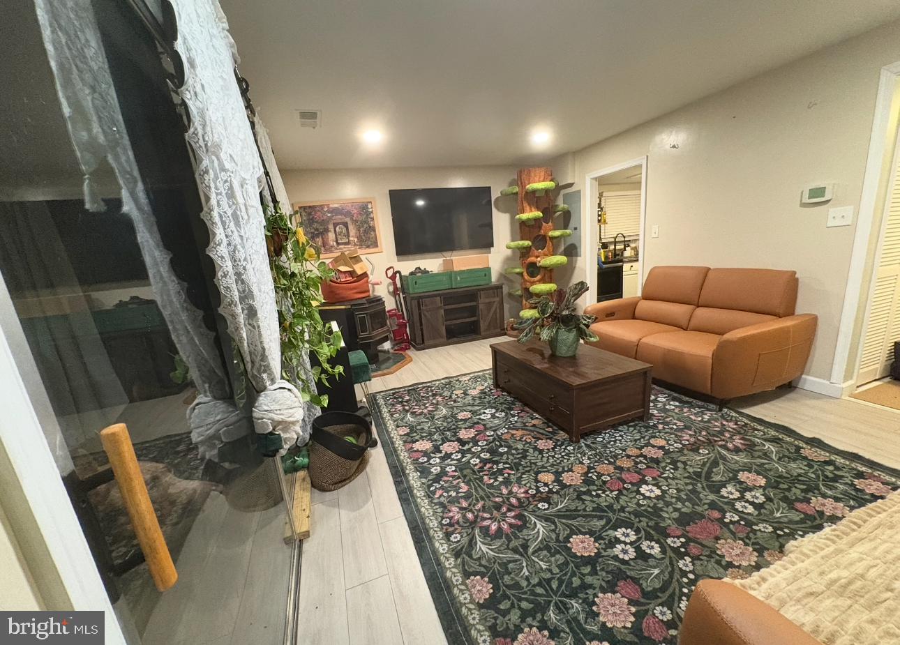 233 Haverhill Road Joppa, MD 21085 - Photo 8 of 20 Living Room