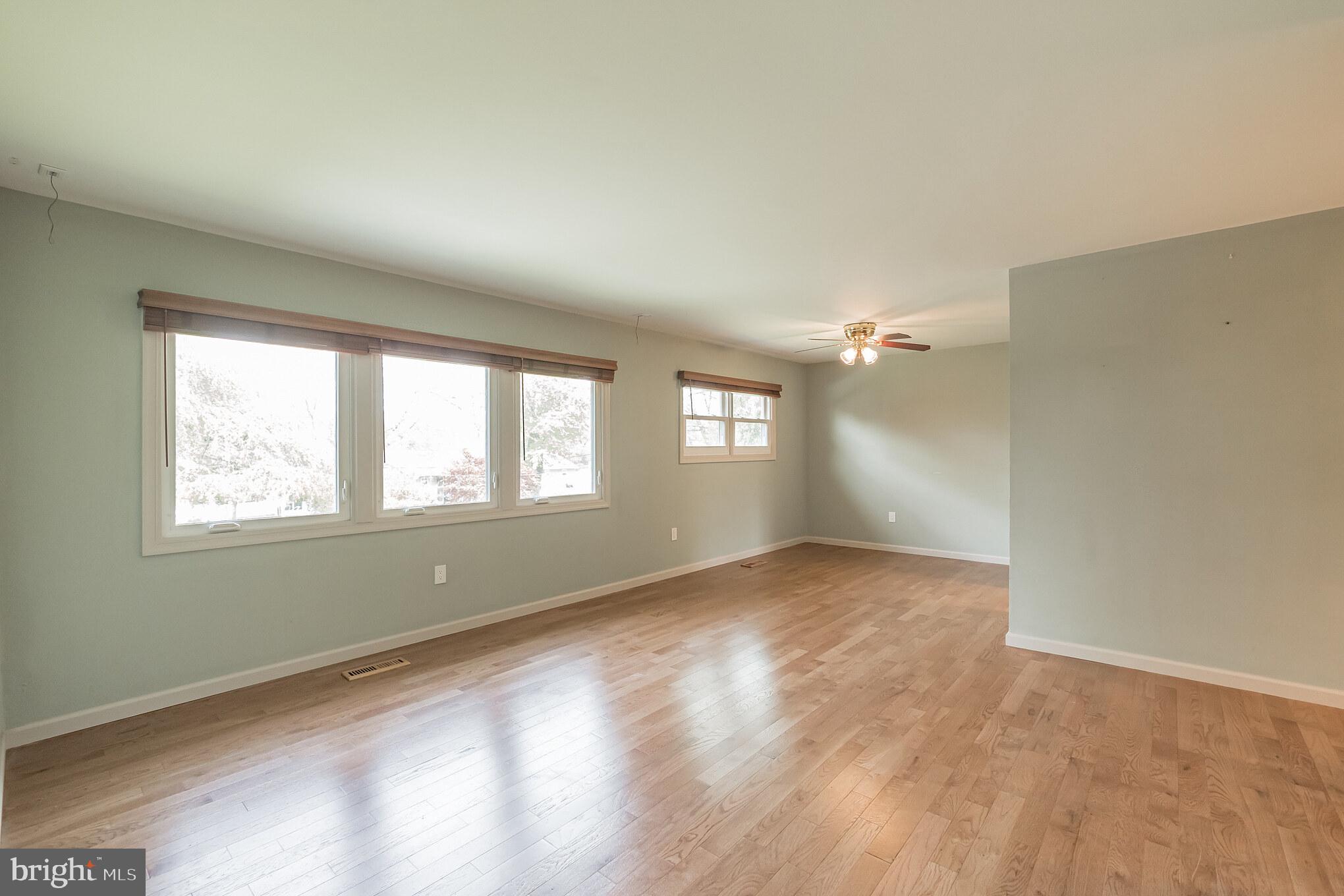 224 Timber Grove Road Reisterstown, MD 21136 - Photo 5 of 33