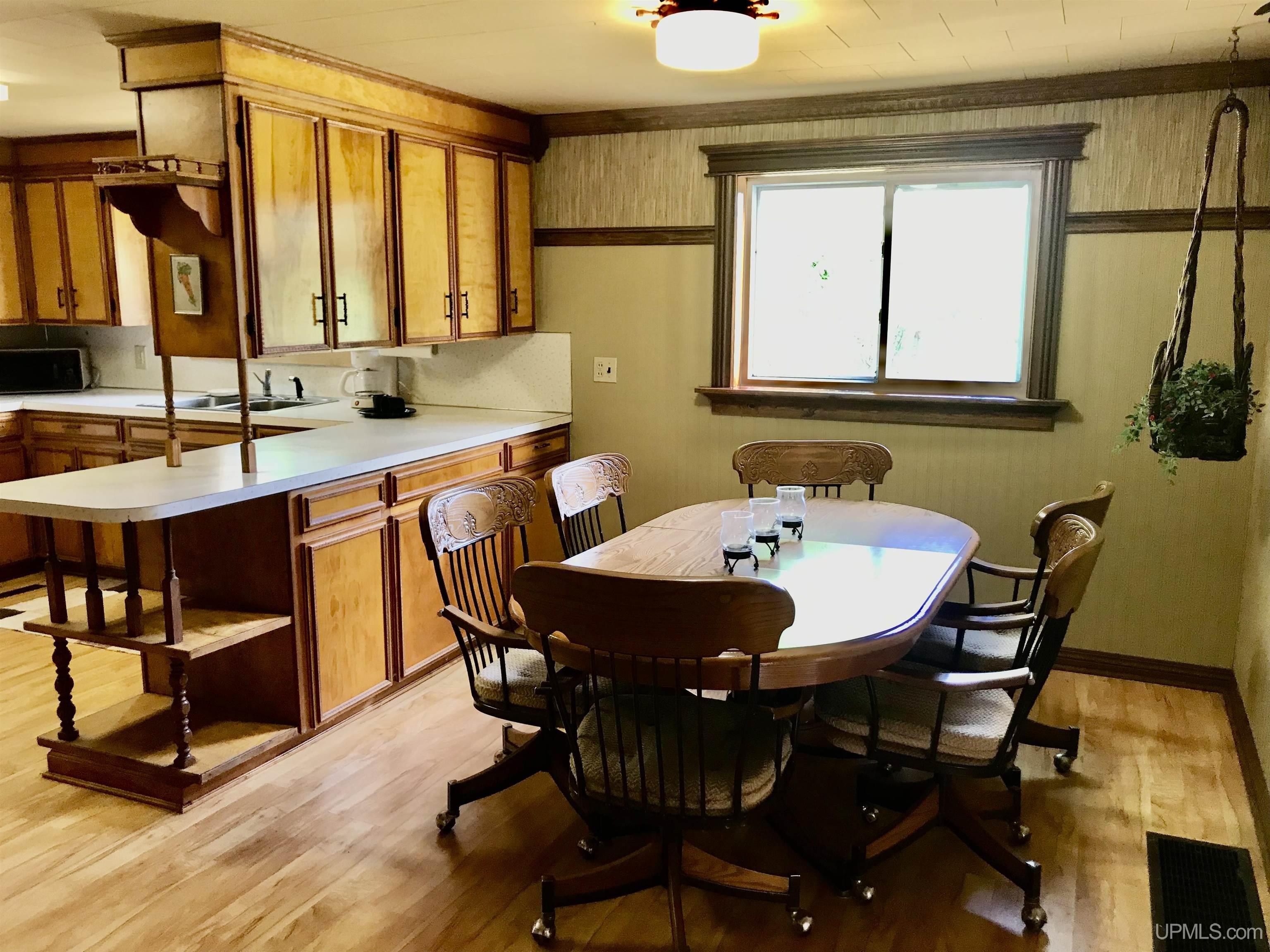 14057 11th Road Garden, MI 49835 - Photo 7 of 32