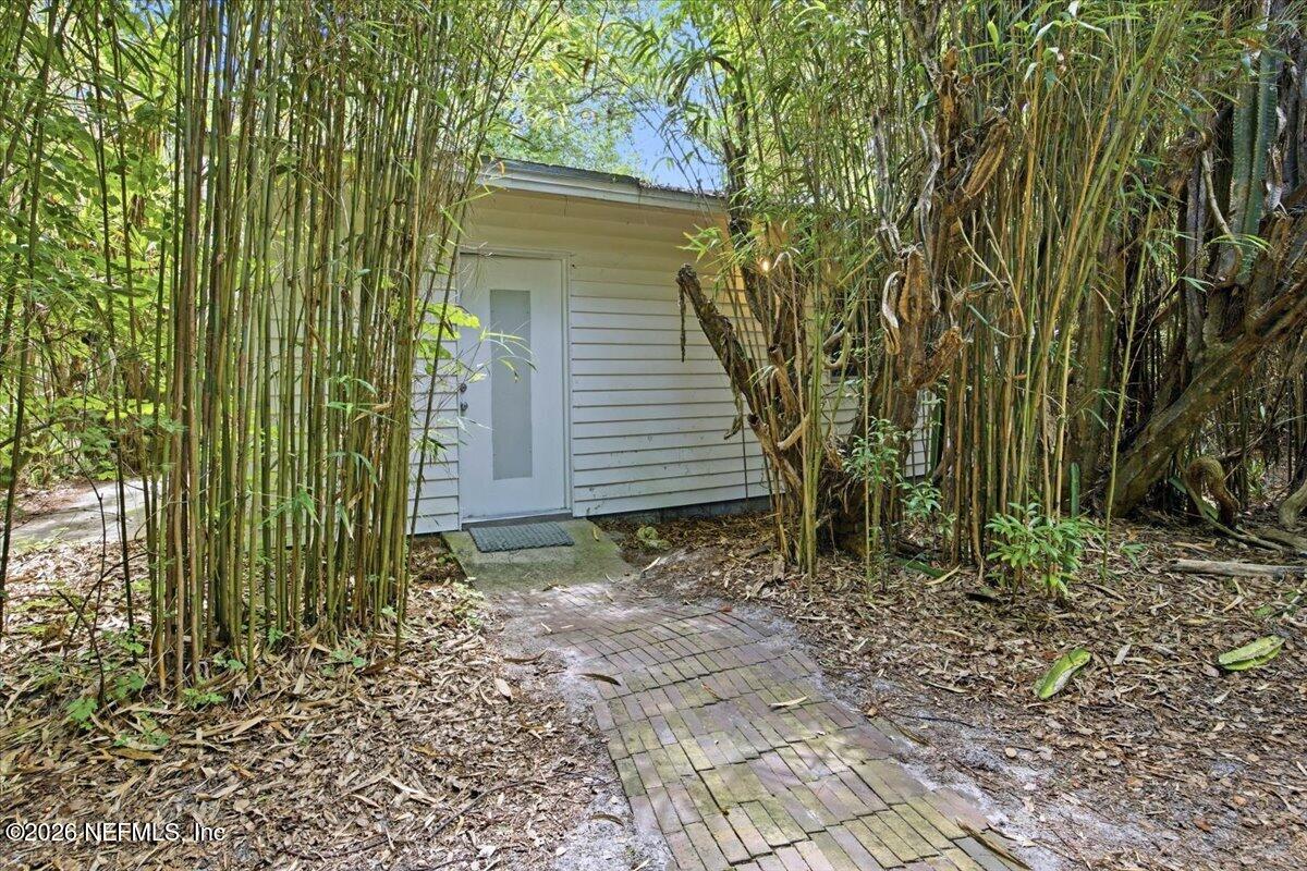 508 Georgetown Shortcut Road Georgetown, FL 32139 - Photo 15 of 32 15-Guest House Entrance