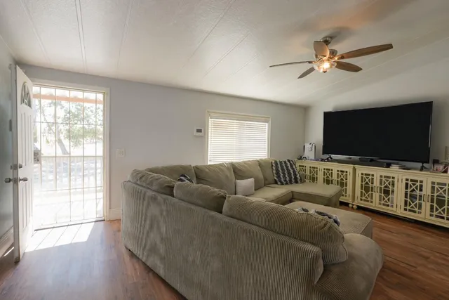 $129,999 | 259 South Mercury Street, Unit 259, Santa Nella, CA 95322