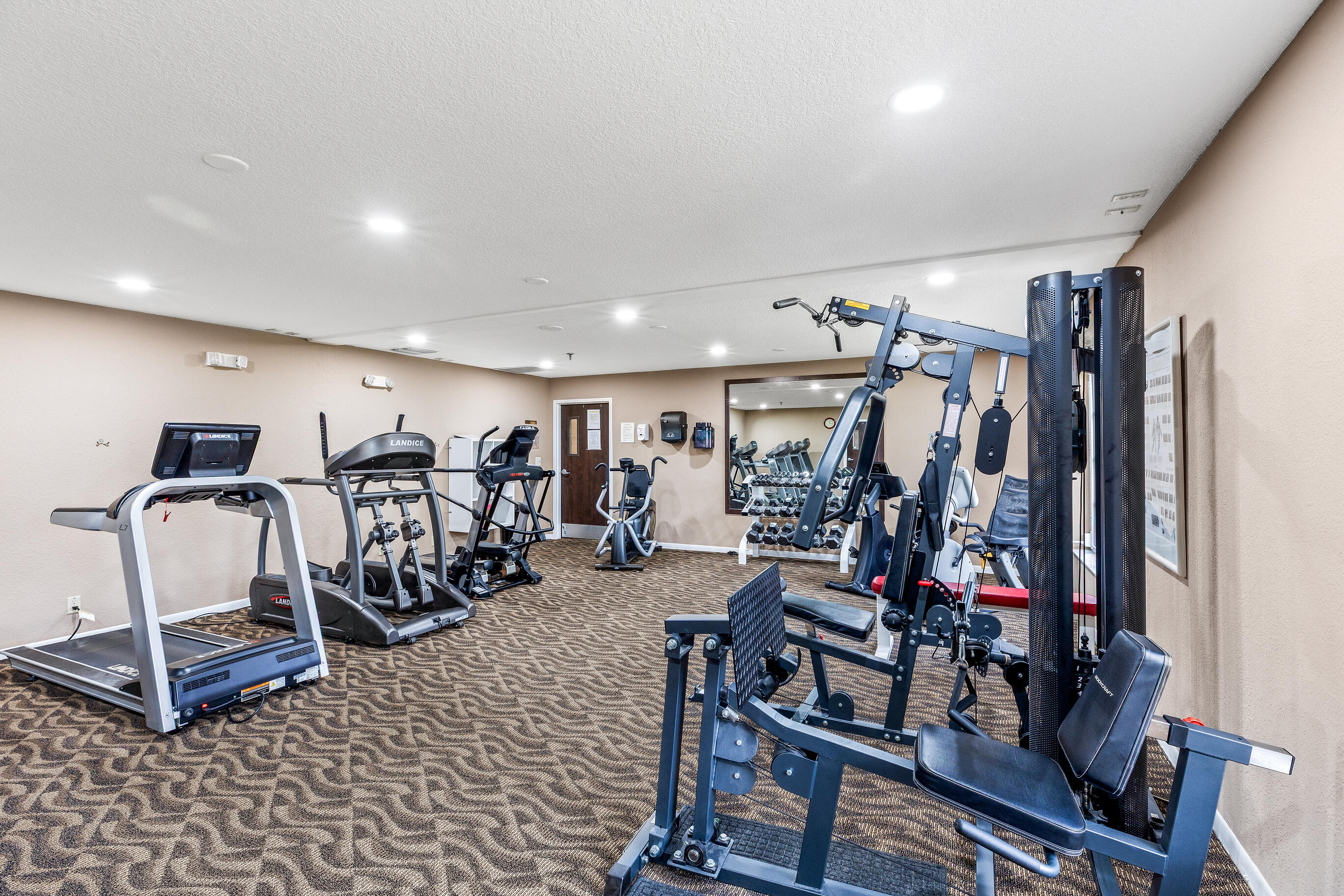 8089 Springtree Road Boca Raton, FL 33496 - Photo 31 of 35 20260218-20260218-CW5A0400
