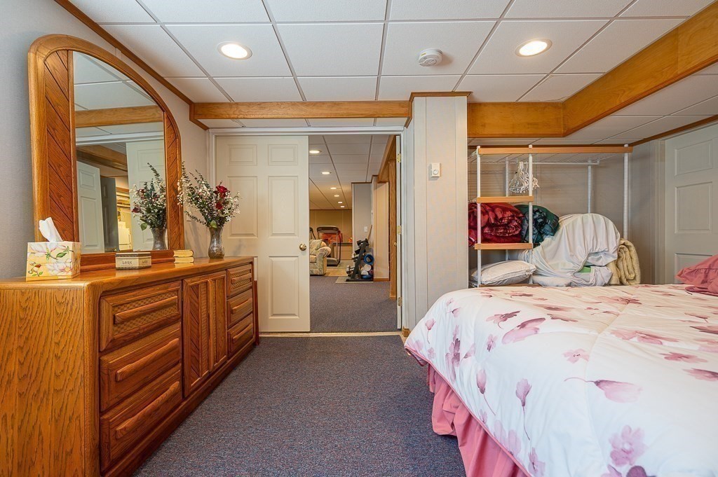 109 Freeman Road Charlton, MA 01507 - Photo 32 of 41
