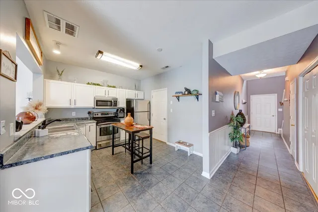 $174,900 | 7045 Gavin Drive, Indianapolis, IN 46217