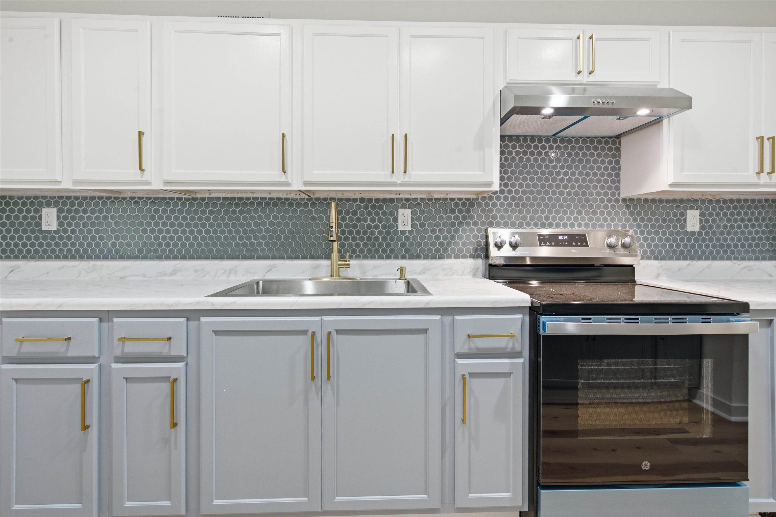 1107 West Raines Road Memphis, TN 38109 - Photo 5 of 13