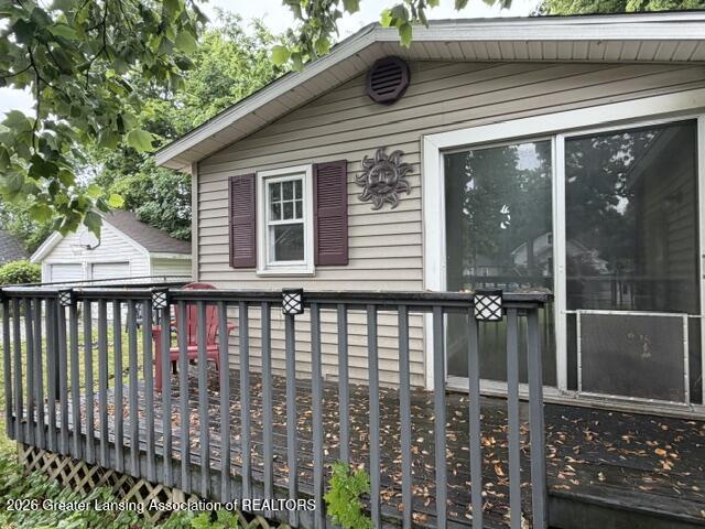 1027 Cooper Avenue Lansing, MI 48910 - Photo 17 of 17 IMG_4604