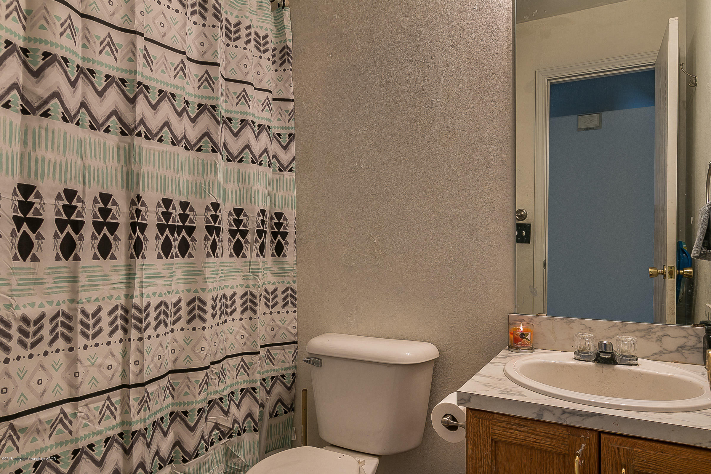 5201 Capulin Lane Amarillo, TX 79110 - Photo 12 of 14 012_Bathroom 2