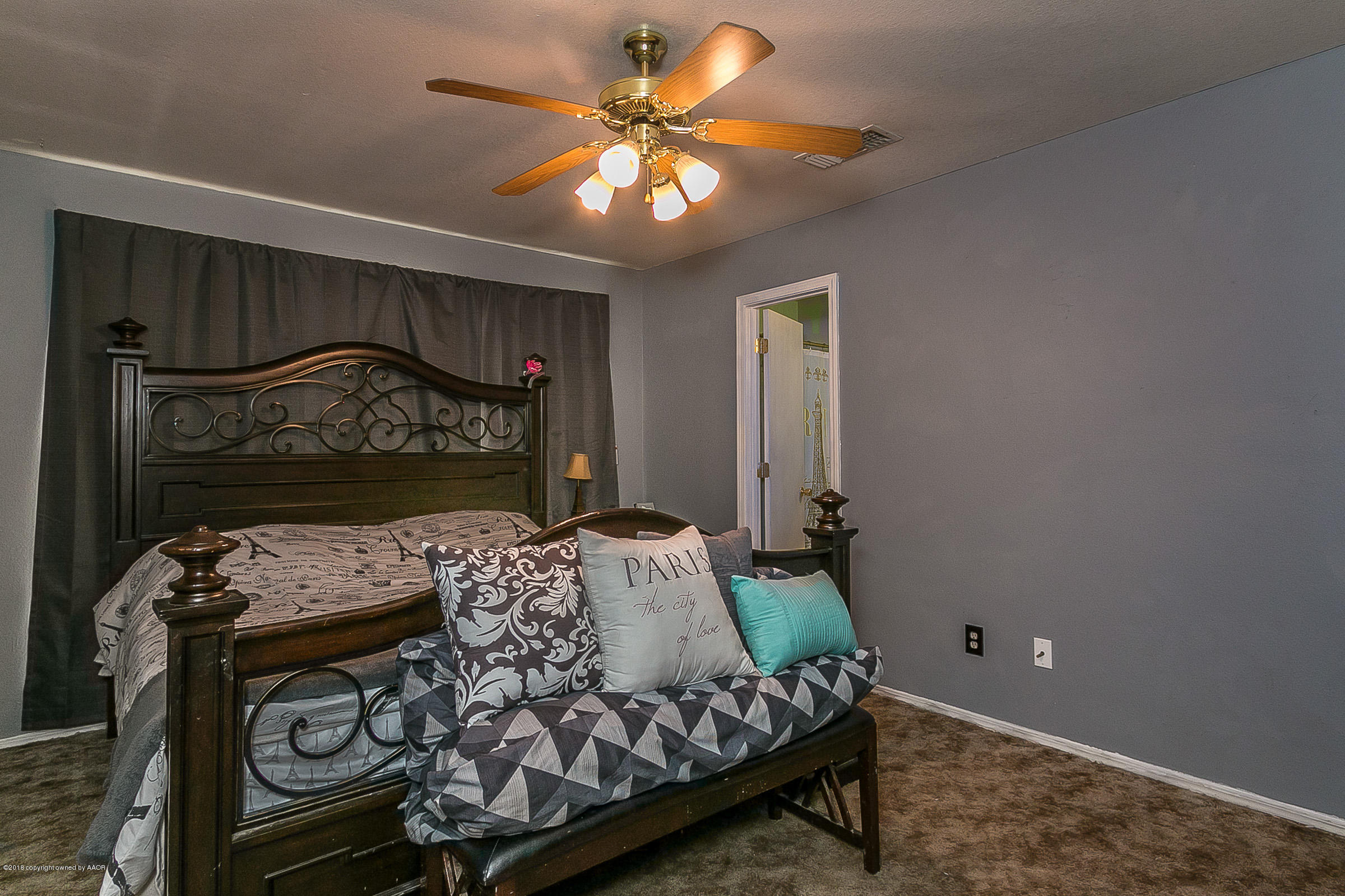 5201 Capulin Lane Amarillo, TX 79110 - Photo 8 of 14 008_MASTER BEDROOM